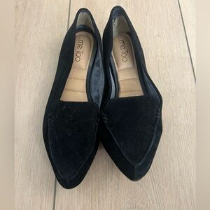 Me Too- black velvet flats